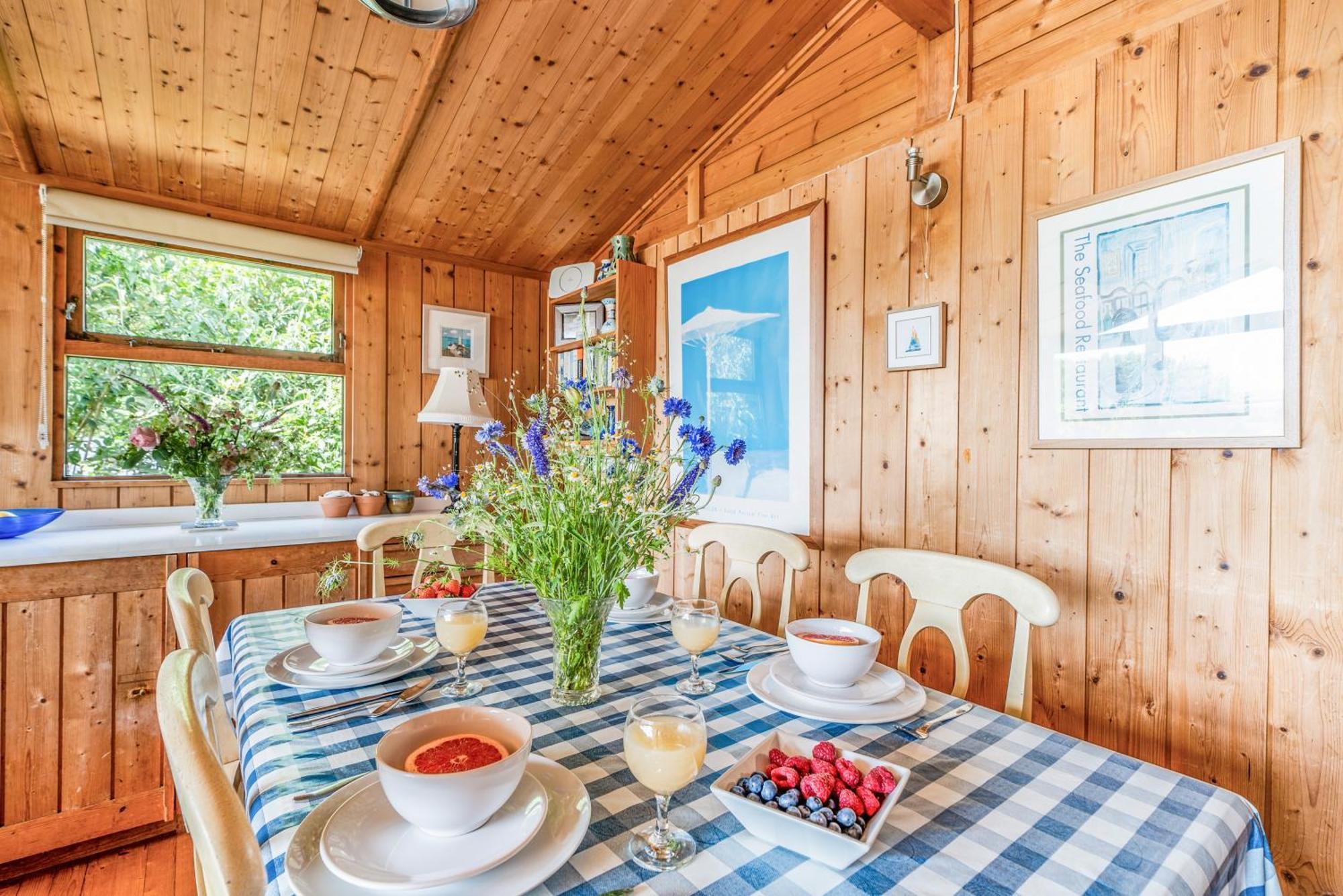 Scandinavian Style Lodge In Rock Вейдбридж Екстер'єр фото